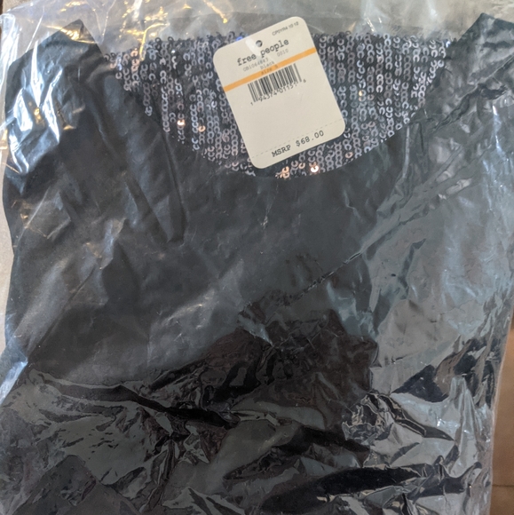 FREE PEOPLE NWT - black cami with sequins … - Picture 7 of 12